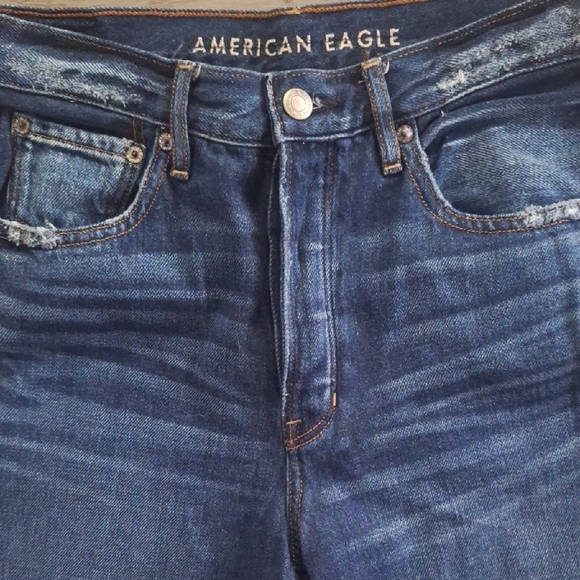 American Eagle Distressed Wide Leg Crop Button Fly - Picture 4 of 9